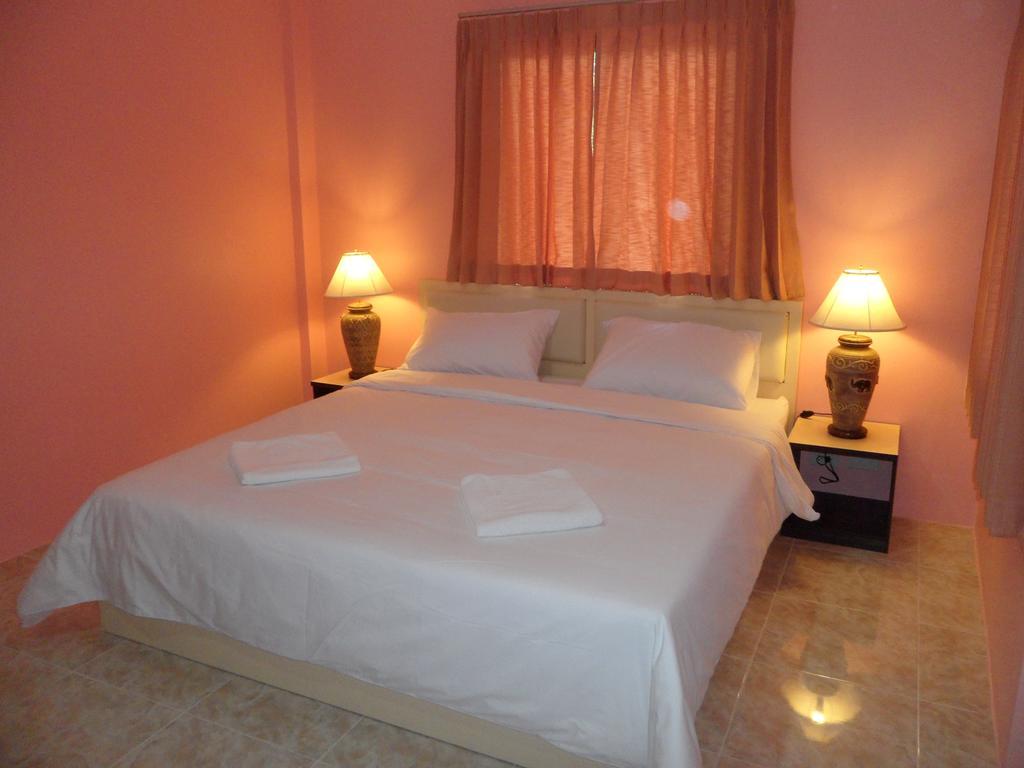 Appartement Pranee Mansion Airport à Ban Bo Han Extérieur photo